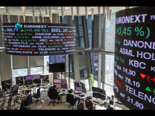Borsa: l'Europa non reagisce al Pil Usa, Milano -0,6%