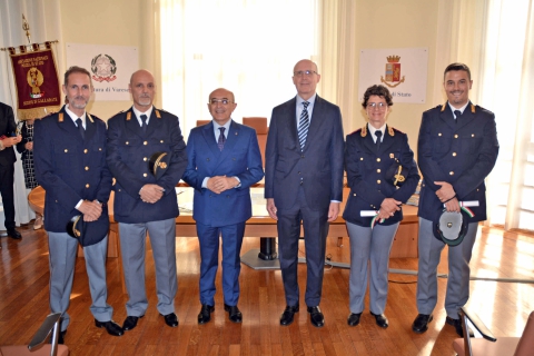 Festa di San Michele, in Questura abbraccio ai poliziotti