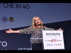 e3c58d59fbb84bf7ebea3161f131c533_68dc101627b1b.jpg