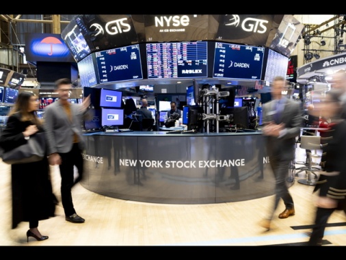 Wall Street apre positiva, Dj +0,27%, Nasdaq +0,34%