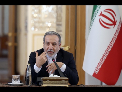 Araghchi, 'l'Iran non interagirà con gli aggressori'