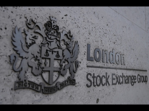 Borsa: in Europa il rimbalzo, Parigi +0,5%