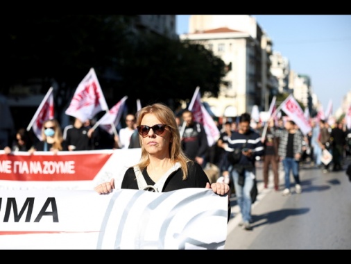 Grecia, domani voto in parlamento su giornata lavorativa 13 ore