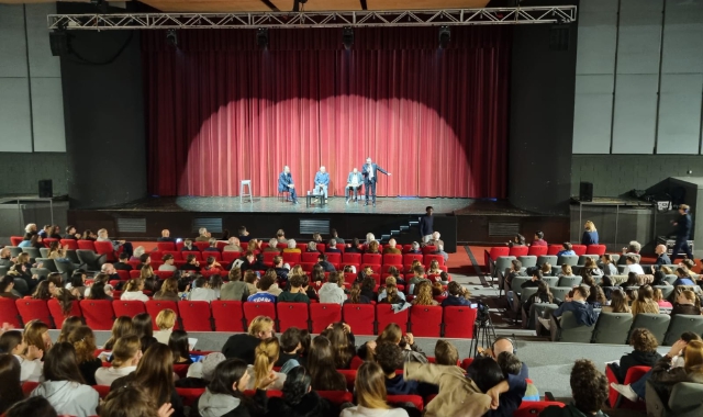 Faggin a Varese: incanta studenti e adulti