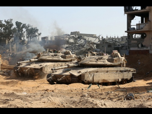 Media, 'Hamas ha viola la tregua a Rafah, risposta aerea Idf'