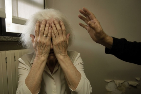 Violentata a 78 anni, l’amica testimonia in Tribunale