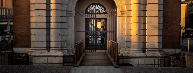 Ferrara: dalla storia ai paesaggi. Lentamente