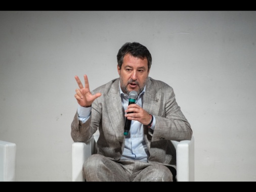 Salvini, nessuna opera definanziata per pagare ponte Stretto