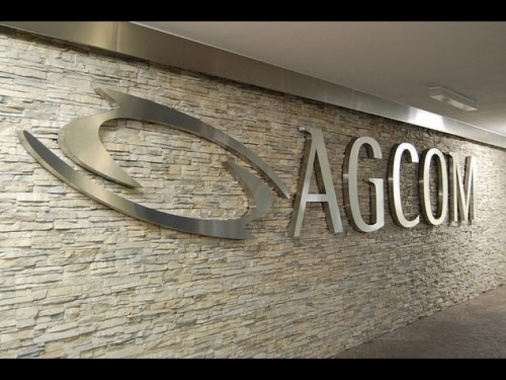 Dal 12 novembre verifica dell'età per i siti vietati ai minori