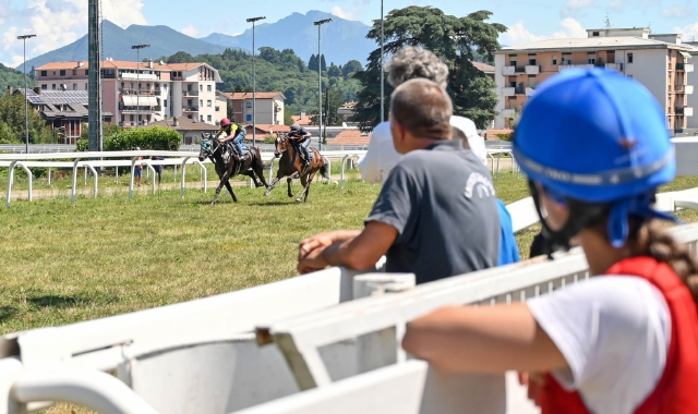 Sempre appeso a un filo il futuro delle Bettole: al centro Guido e Giovanni Borghi della società di gestione impegnata in un braccio di ferro legale  (foto Archivio)