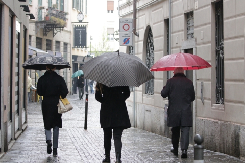 Pioggia fino a sera. Da domani torna il sole
