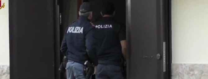 Tredici furti in case: arrestati due albanesi