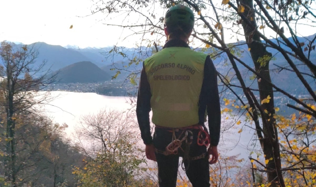 In difficoltà sul sentiero, soccorsi due escursionisti