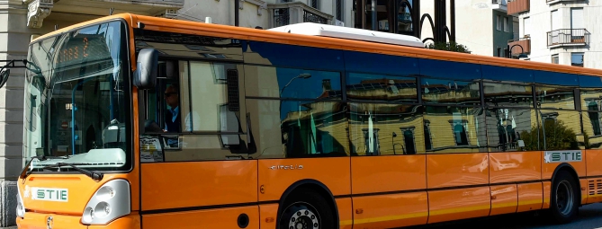 Ritardi, soppressioni, proteste: bus di Busto a singhiozzo