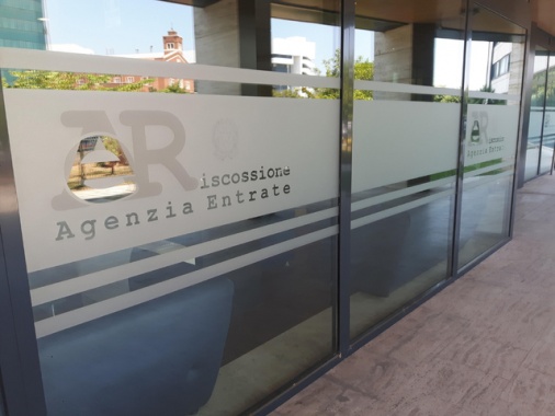 Carbone, con IA scovati 6 miliardi crediti e rimborsi indebiti