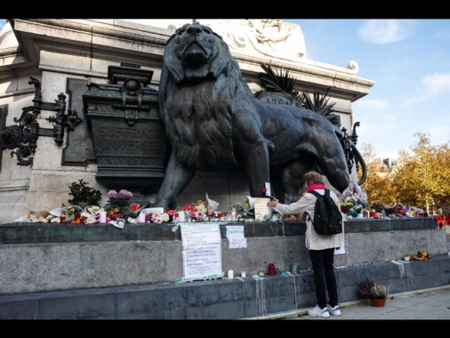 Parigi, 'la minaccia terrorista in Francia ancora molto elevata'