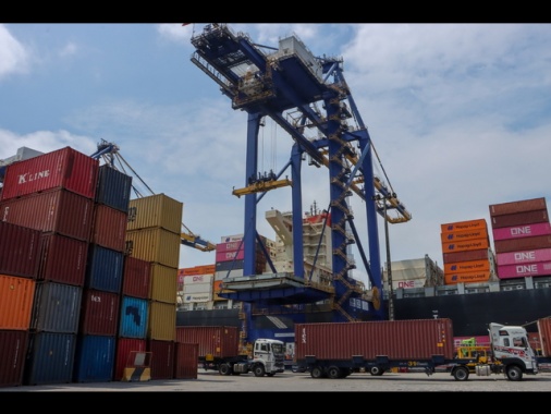 Istat, export a settembre torna a crescere, +2,6% su mese