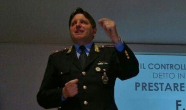 Il comandante della Polizia, Alfonso Castellone, mette in guardia i cittadini: occhio alle truffe telefoniche