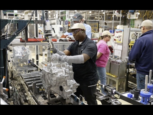 Toyota investe sui veicoli ibridi negli Stati Uniti