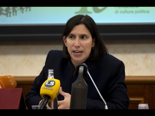 Schlein, doveroso Meloni al Colle, smettano di vedere complotti