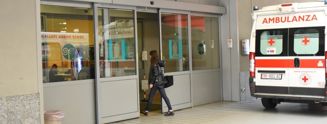 Frontale a Clivio: morto l'anziano