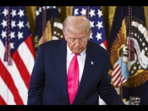 Trump, 'cessione di territori? L'Ucraina li sta già perdendo'