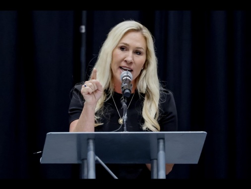 Usa, Taylor Greene si dimette dopo scontro con Trump su Epstein