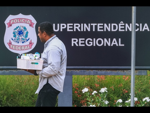 Arresto Bolsonaro, per il giudice 'pericolo di fuga'