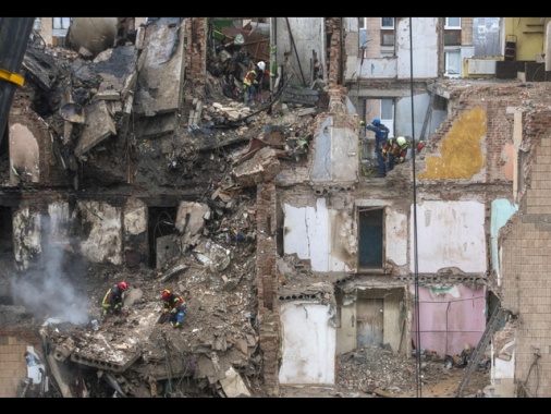 Media, incontro Ue-Usa-Ucraina domani a Ginevra su piano