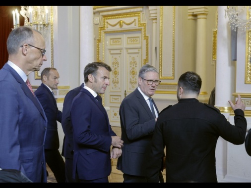 A Ginevra in corso incontri preparatori per vertice Ucraina