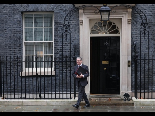 Starmer sente Trump, d'accordo a lavorare insieme su Kiev