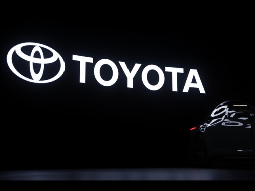 Toyota aggiorna record produzione, 927mila veicoli a ottobre