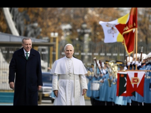 Il Papa, servono personalità che favoriscano il dialogo