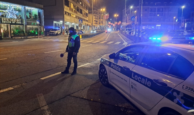 Tre rom bloccati prima del colpo