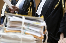 Acido contro la ex: revocati i domiciliari