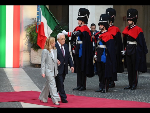 Meloni vede Abu Mazen, focus sulla piena attuazione del piano di Trump