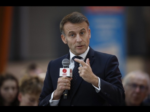 Domani nessuna riunione sull'Ucraina a Parigi