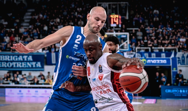 Varese non riesce nell’impresa di vincere a Brescia (foto Ciamillo Castoria)