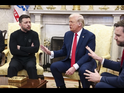 Usa, in bozza accordo garanzie sicurezza molto forti per Kiev