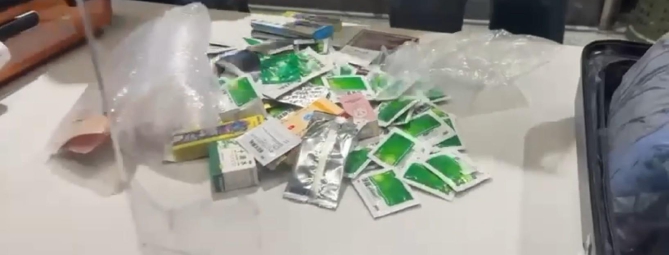 Tg Prealpina, pastiglie e fiale pericolose: stop in Dogana