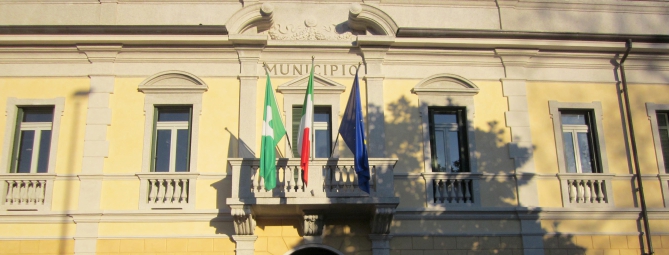 «No ad attacchi personali all'assessore Gualtieri»