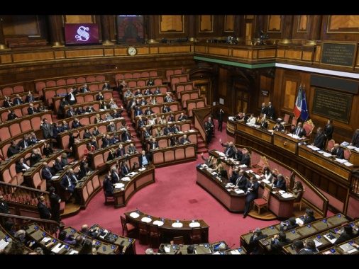 Sì del Senato alla fiducia sul maxiemendamento alla manovra