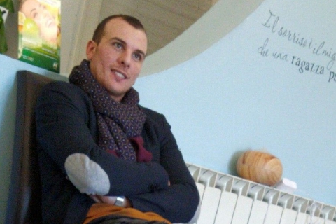 La tragedia del frontaliere: schianto e morte a 33 anni