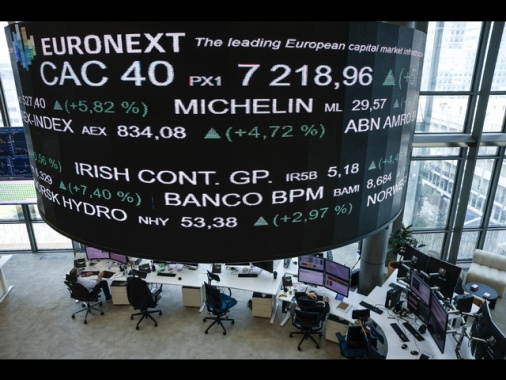 Borsa: l'Europa apre fiacca l'ultima seduta dell'anno, Parigi -0,3%