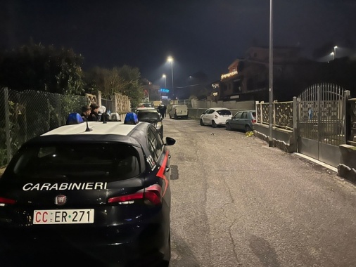 Esplode un petardo, uomo muore alla periferia di Roma