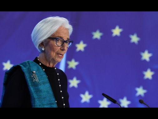 Ft, 'lo stipendio di Lagarde è quattro volte quello di Powell'