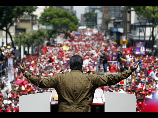 Parigi, la cattura di Maduro viola il diritto internazionale