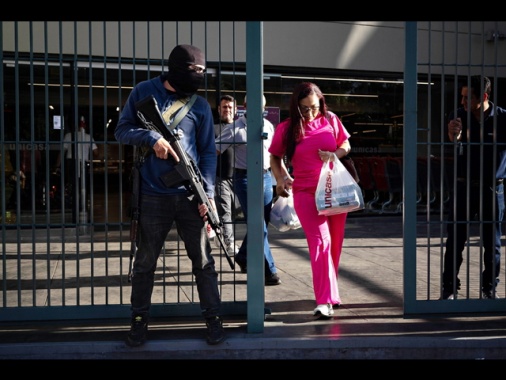 Nyt, sale il bilancio dei morti nell'attacco Usa in Venezuela, sono 80