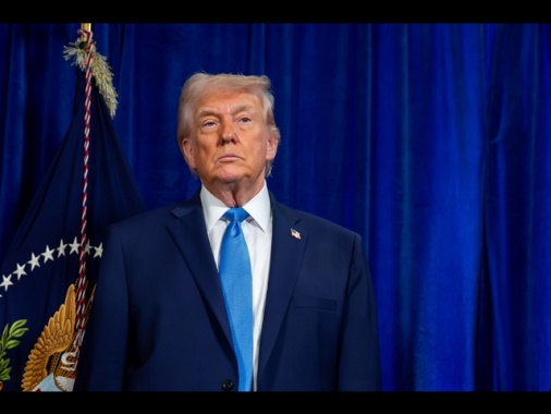 Trump: 'Siamo noi a controllare il Venezuela'. E minaccia anche Colombia e Messico