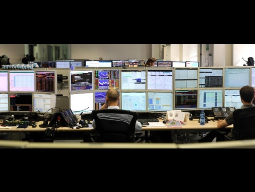 Borsa: l'Europa chiude positiva, Francoforte +1,34%